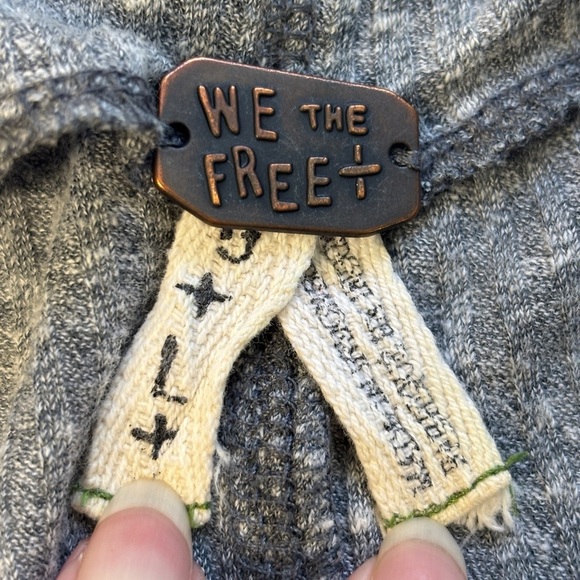 Free People Boat Neck Long Sleeve Gray L Tunic Blouse Slouchy Boho - Picture 3 of 6